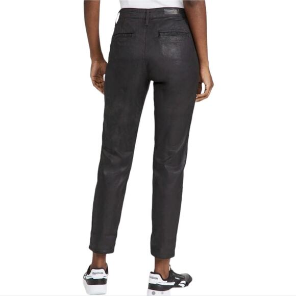 sold‎ - Picture 2 of 13